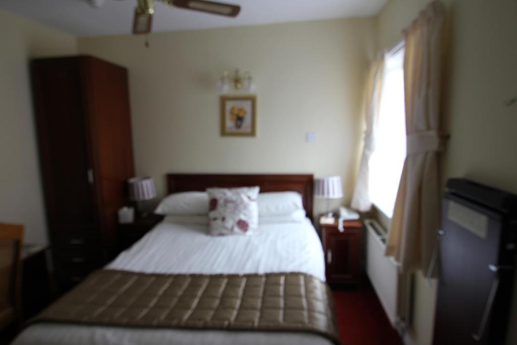 Longview Hotel Knutsford Szoba fotó