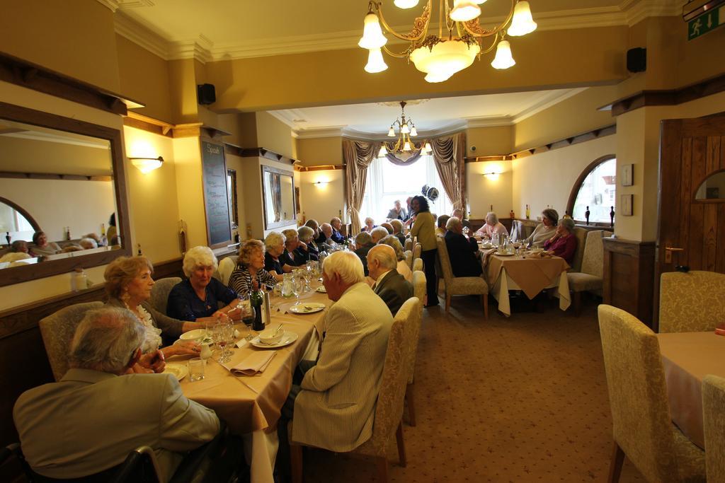 Longview Hotel Knutsford Kültér fotó