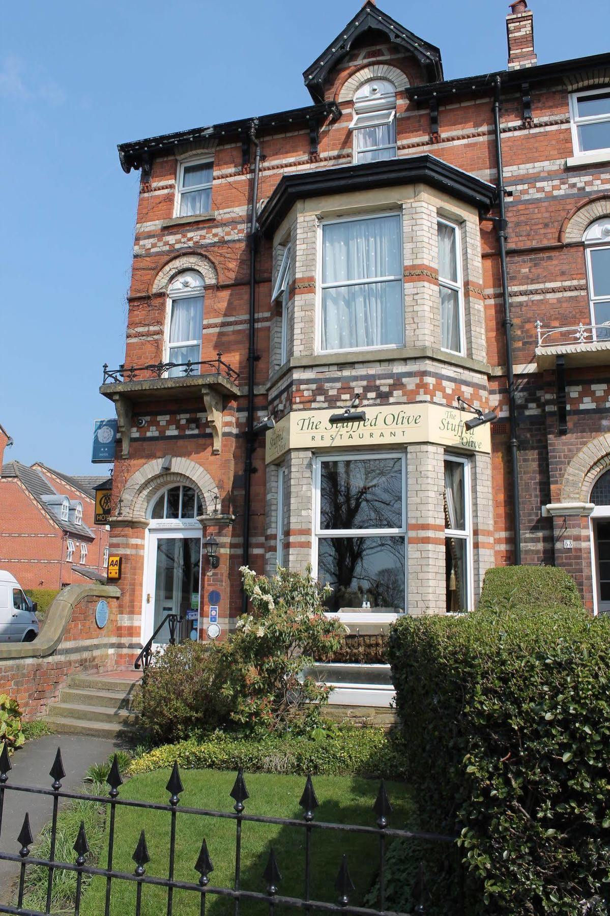 Longview Hotel Knutsford Kültér fotó