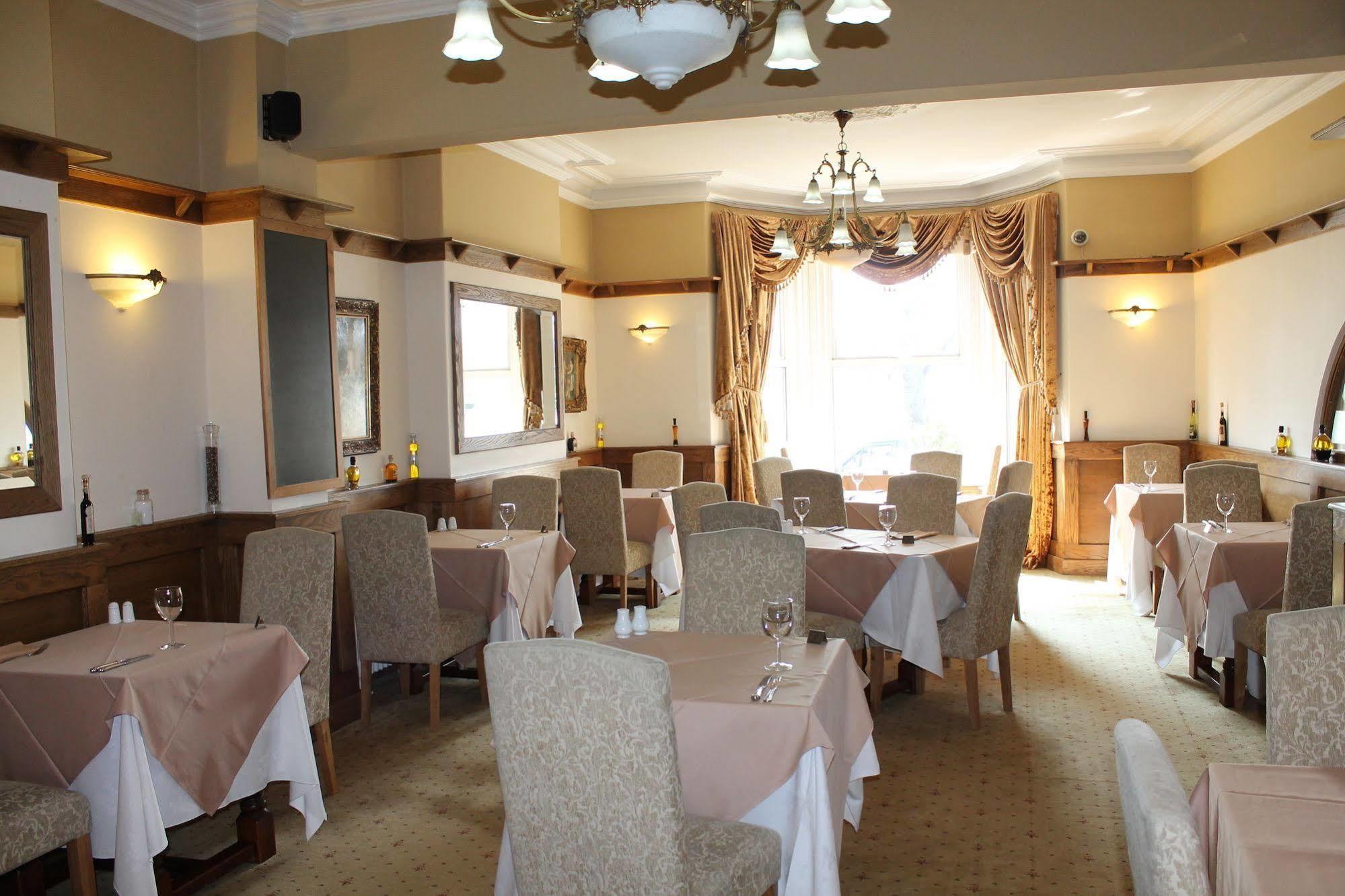 Longview Hotel Knutsford Kültér fotó